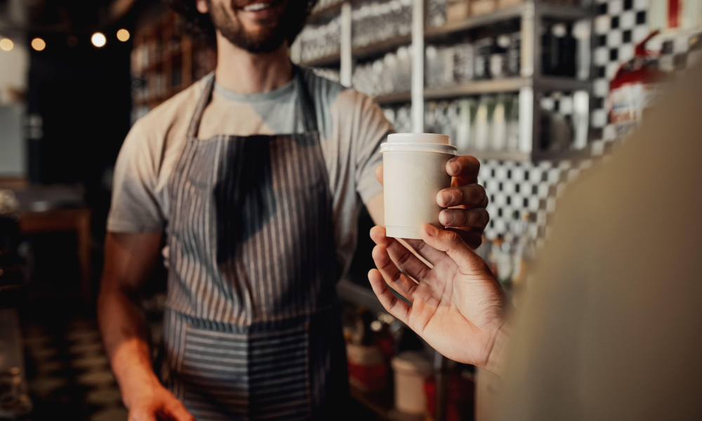 uk bans single use plastics how will it affect coffee shops takeaway orders 1